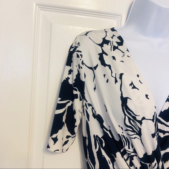 Adrianna Papell Floral Twist Dress XS NWT - Picture 4 of 10